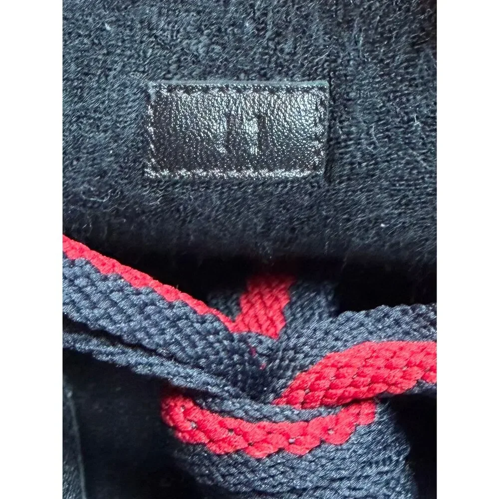 Gucci Black and Red Low-Top Sneakers